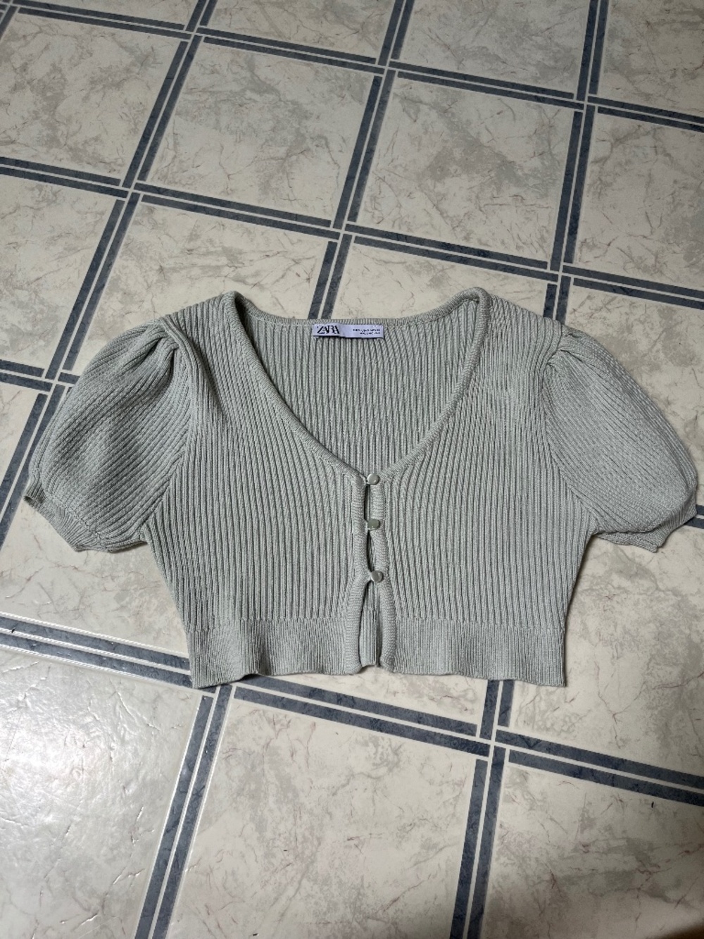 Zara short sleeve sweater
